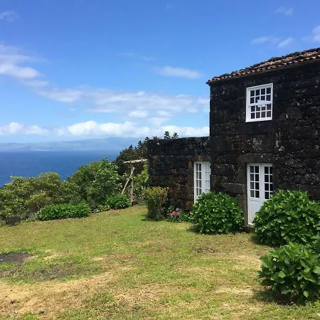 Casa Da Lava *